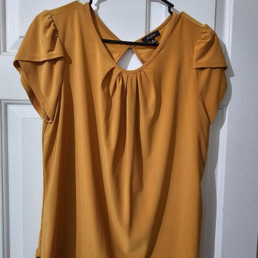 Citrine Yellow Short Sleeve Blouse – Soft Silky Feel, Scoop Neck